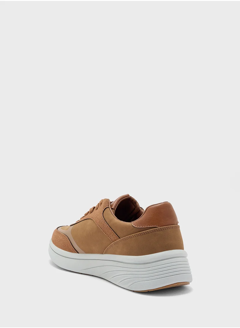 Robert Wood Light Weight Casual Sneakers