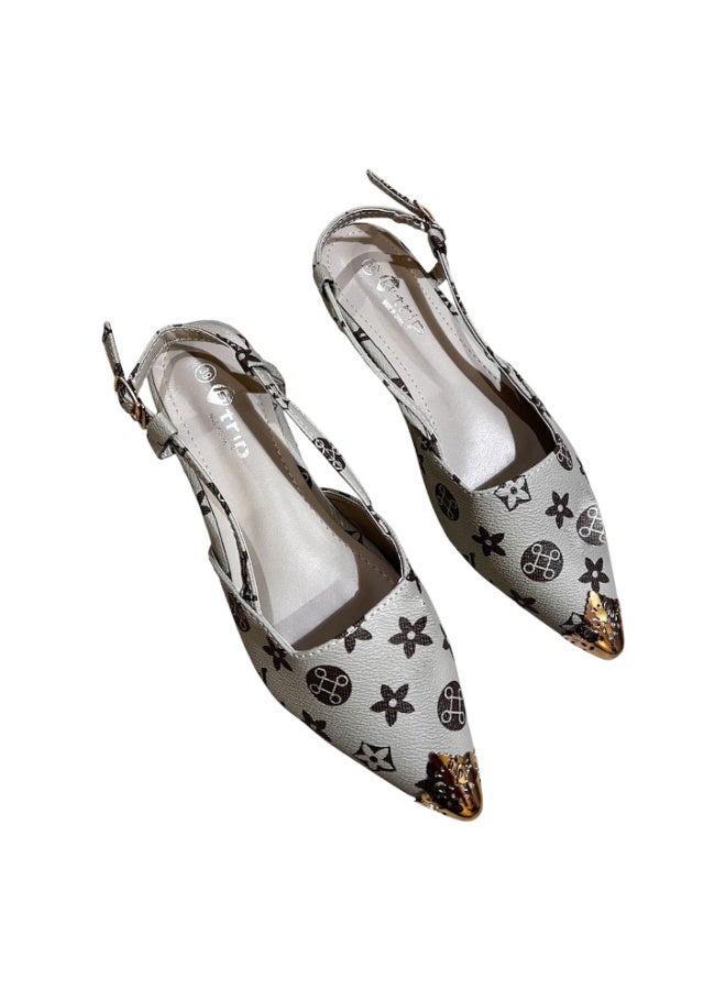 Trip Low-Heeled Shoes With A Closed Toe And A Lace Around The Ankle - Image 3