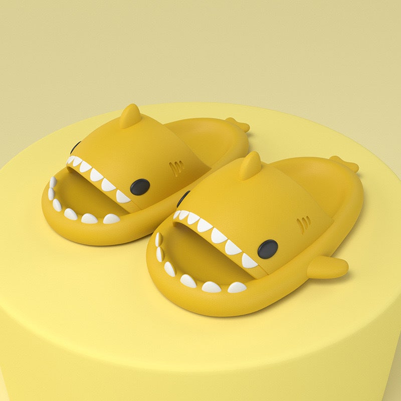Shark Slippers Summer Adult Couple Parent-Child Children Slippers Trendy Indoor and Outdoor Funny Home Cute Cartoon Sandals yellow shark