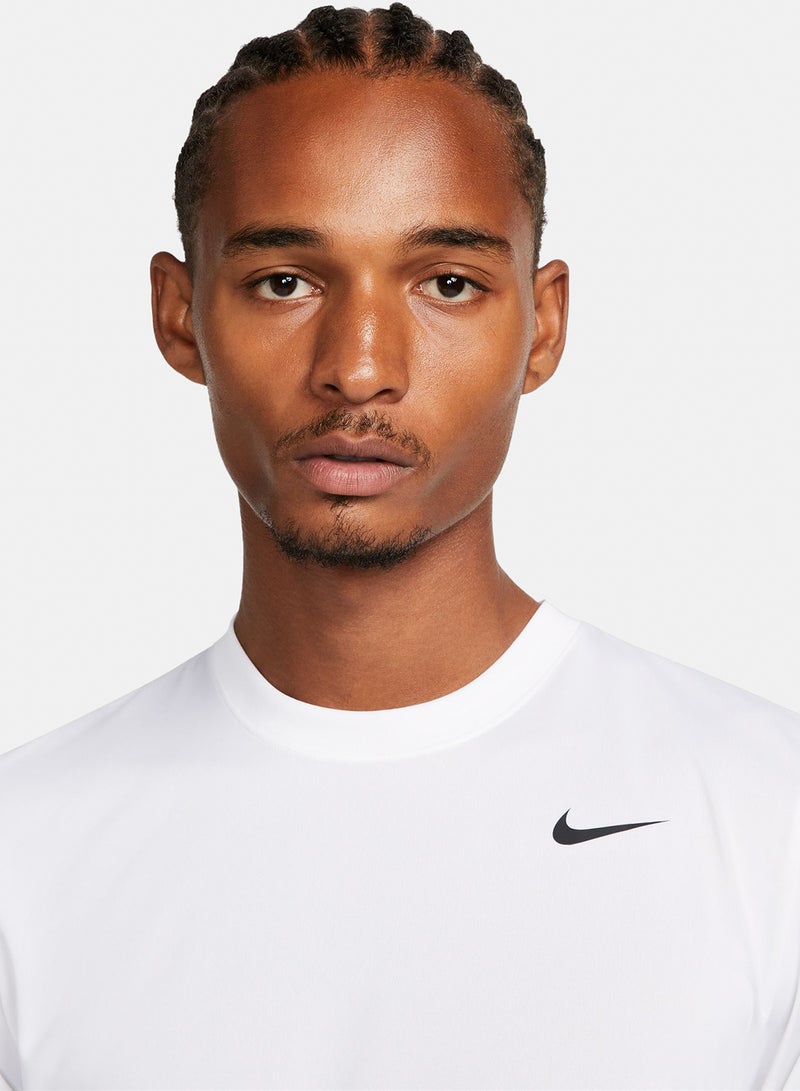 Nike Men’s Nike Dri-Fit Relaxed Long-Sleeve Reset T-Shirt - Image 3