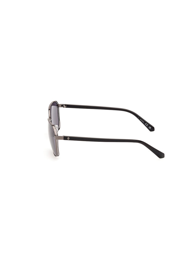 GUESS Men's UV Protection Rectangular Shape Sunglasses - GU0011708A59 - Lens Size: 59 Mm - Shiny Gunmetal  - Image 2