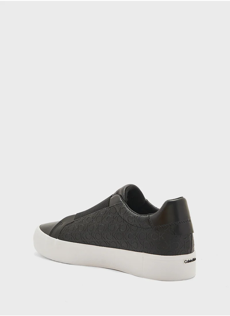 كالفن كلاين Lace Up Low Top Sneakers