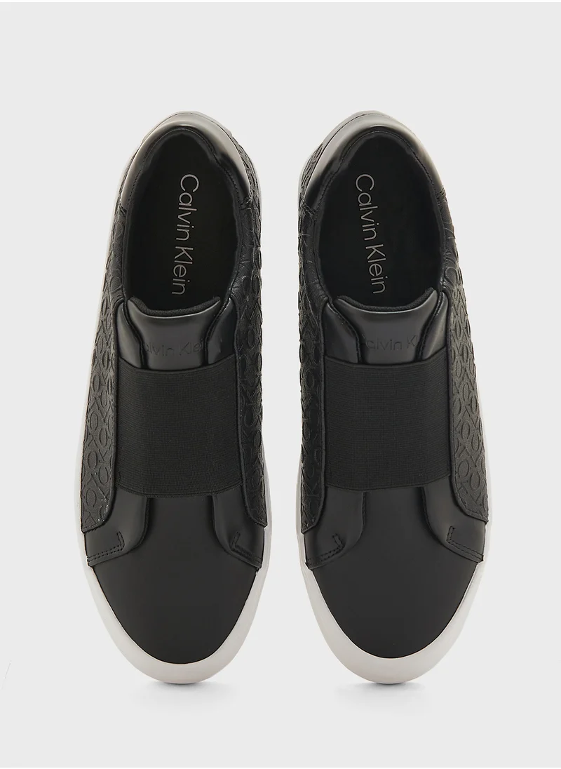 كالفن كلاين Lace Up Low Top Sneakers