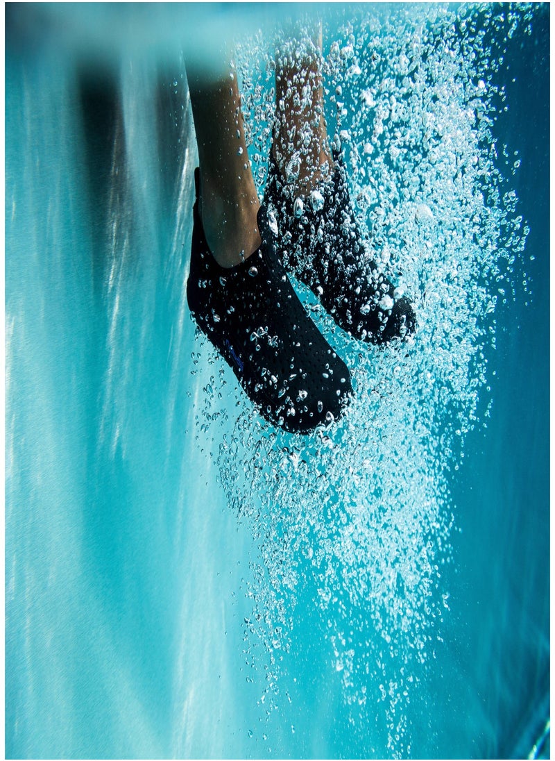 NABAIJI NABAIJI by DECATHLON, Unisex Aquagym and Aquafitness Shoes Aquadots Grip & Water-Resistant Black  - Image 1