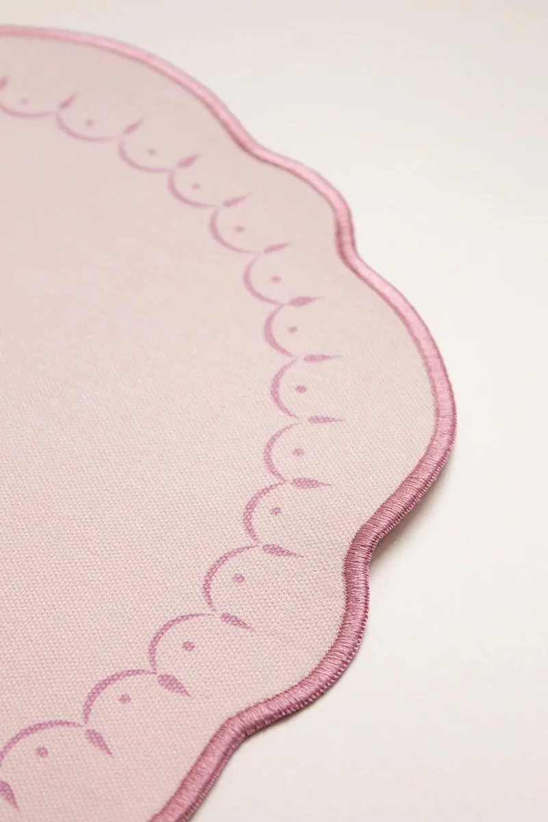 YVONNE ELLEN Set of 4 Slogan Placemats