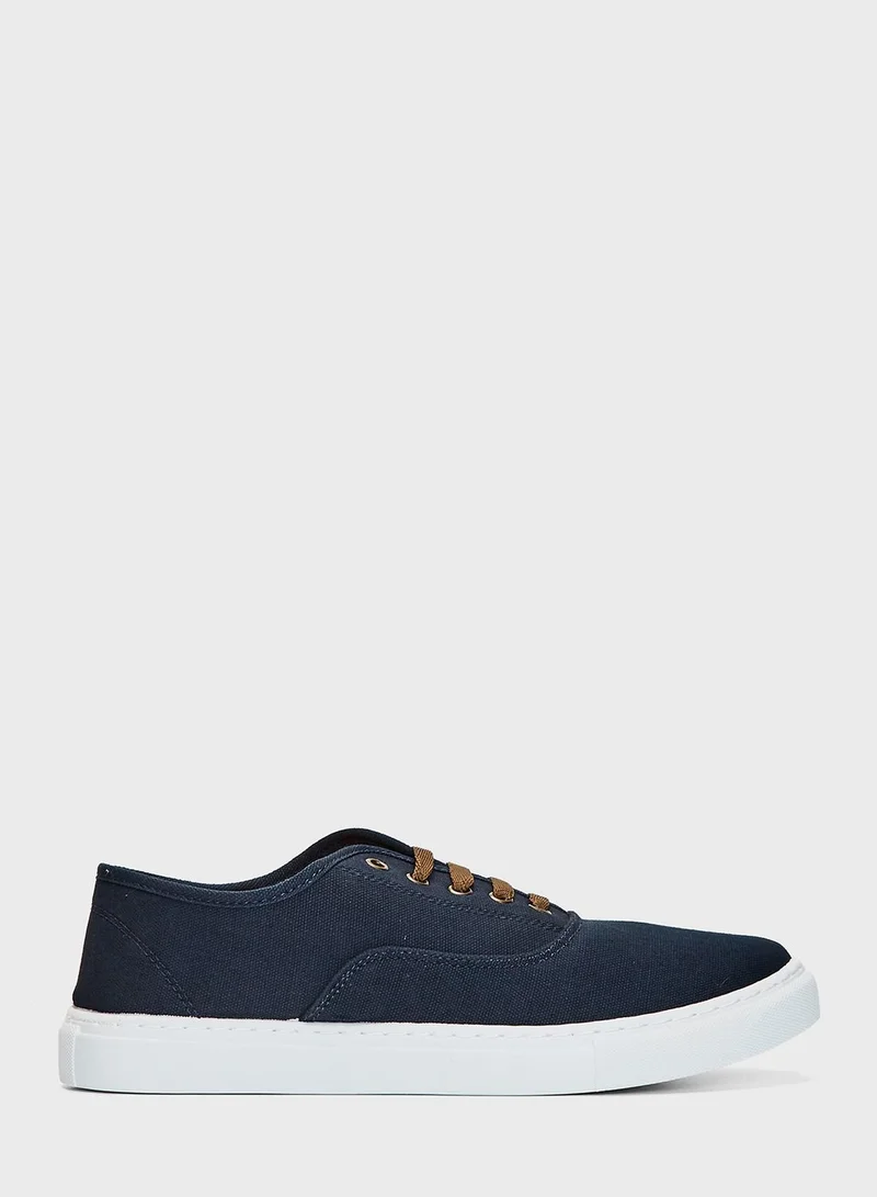 ال سي وايكيكي Casual Sneakers