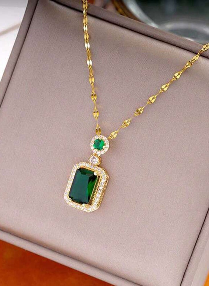 طقم مجوهرات بديكور حجر الراين مكونة من 4 قطع قلادة وخاتم وطقم أقراط - أخضر - Image 2