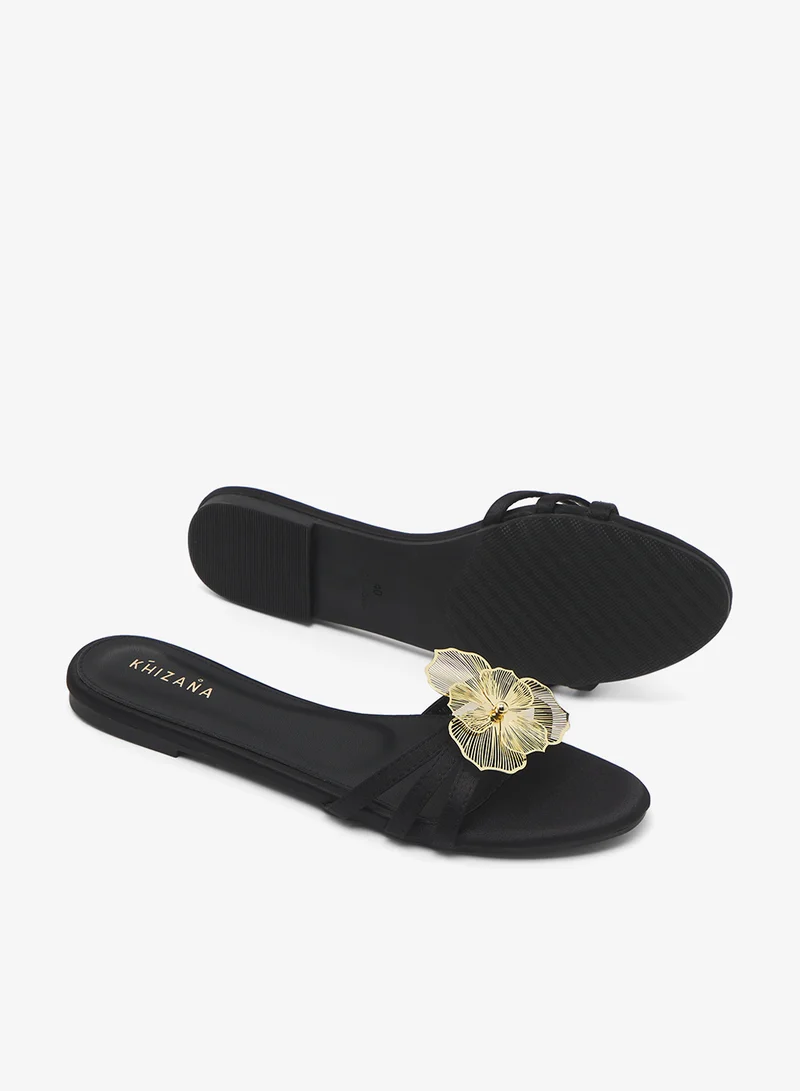Khizana Flat Sandals