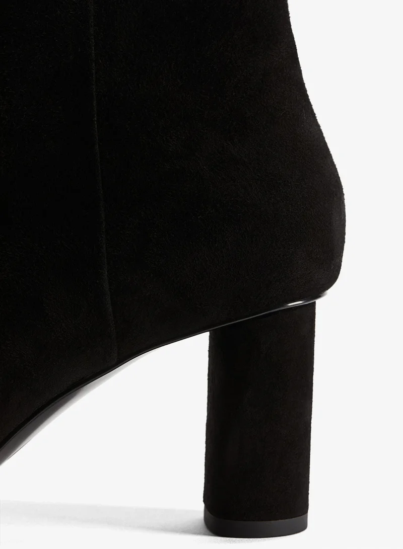 اتش اند ام بوت كاحل سويدي