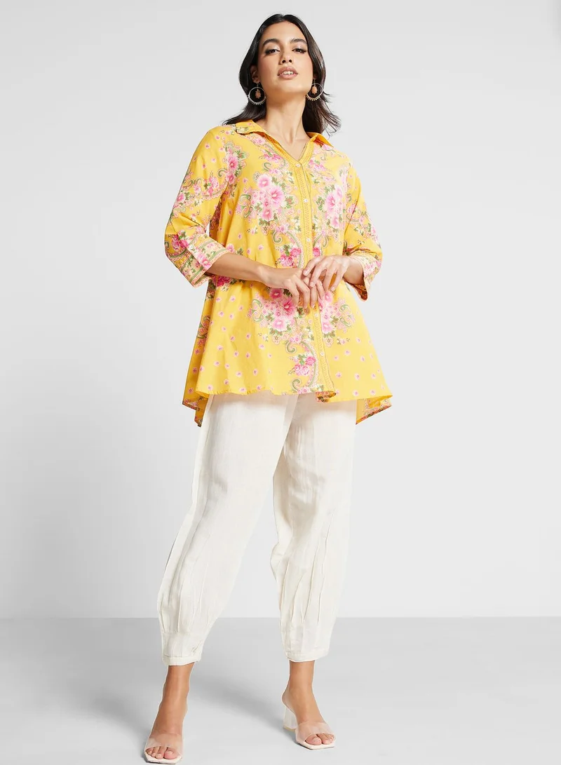 بيبا بلوزة طويلة بأزرار من الأعلى إلى الأسفل بطبعة زهور