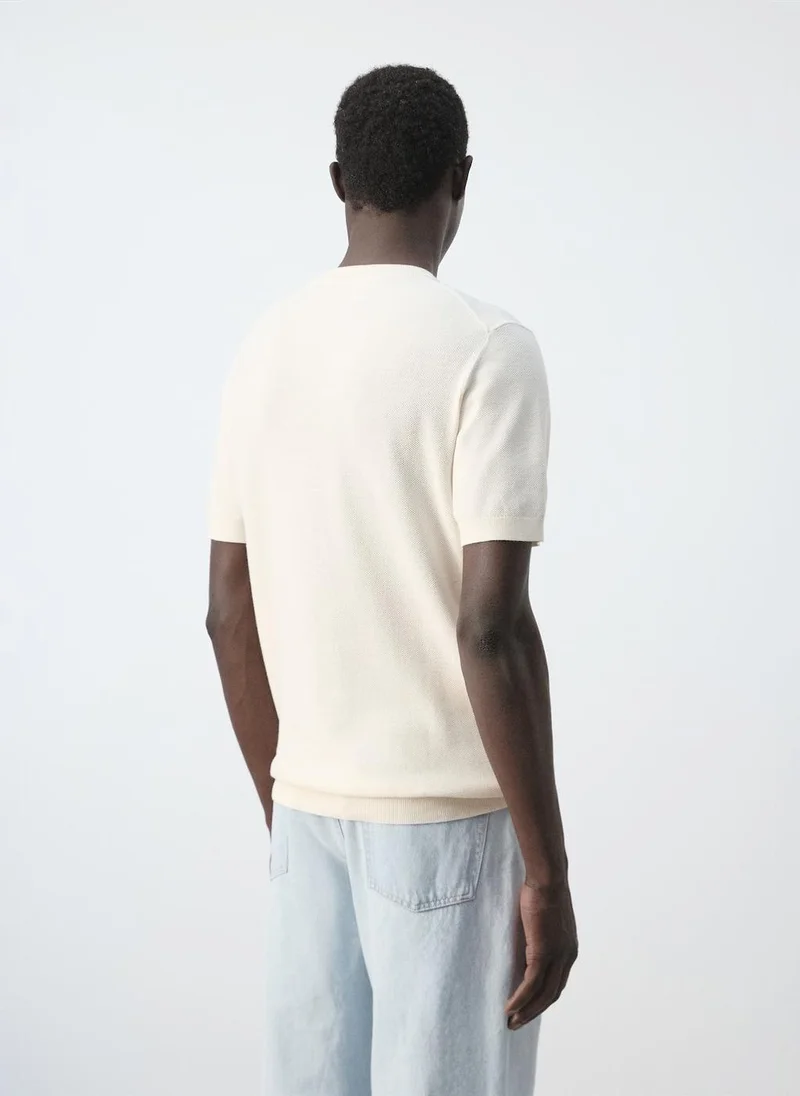 Mango Man 04-MARFIL Regular-Fit Knit T-Shirt for Men | Best Price UAE