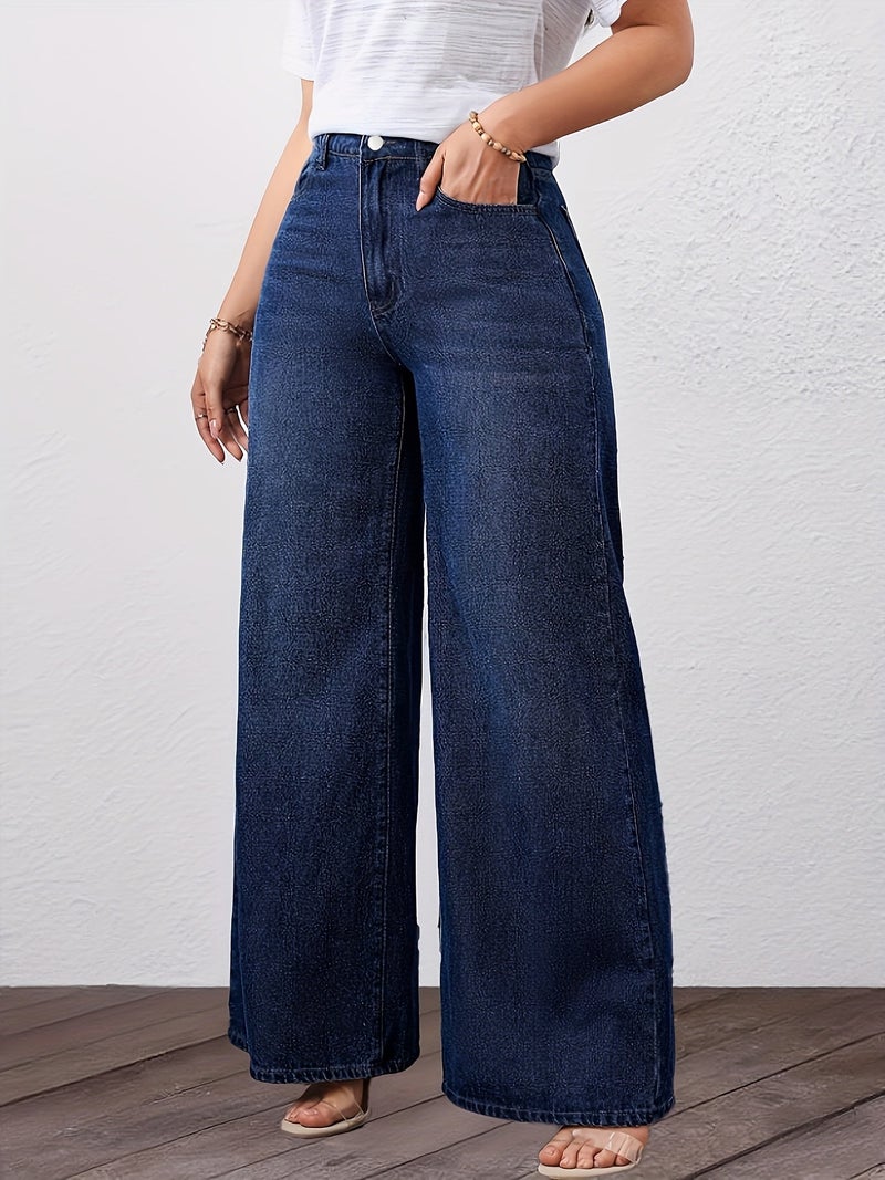 High-Waisted Wide-Leg Jeans Are a Trendy Staple for Stylish Women - Image 2