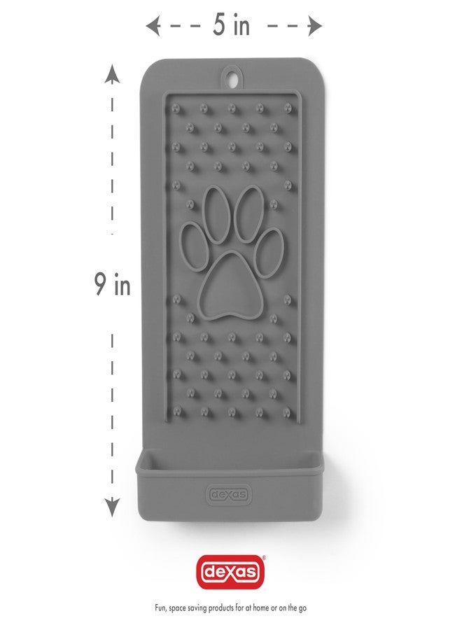 ديكساس سجادة ديكساس لللعق والتسلية مع صينية تجميع للكلاب والقطط - 5 × 9 بوصات، رمادي فاتح. تلتصق بمعظم الأسطح الملساء أو الزلقة. تخفف القلق، وتمنع الملل، وتسلي وتشتت انتباه الحيوان الأليف. - Image 3