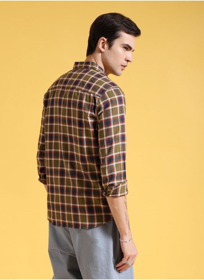 The Indian Garage Co Men Slim Fit Checkered Full Sleeves Cutaway Collar Casual Shirt  - Image 2
