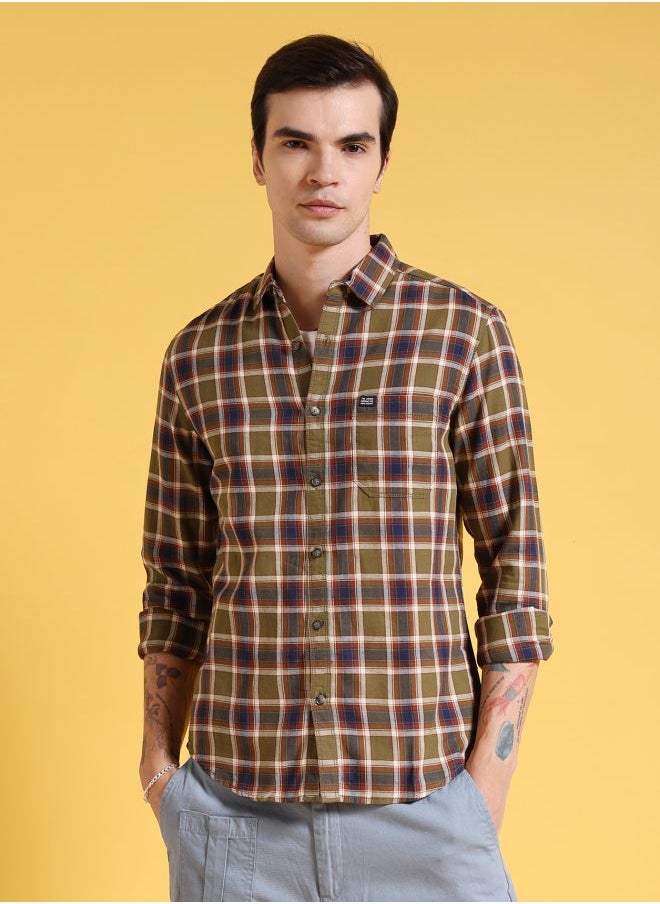 The Indian Garage Co Men Slim Fit Checkered Full Sleeves Cutaway Collar Casual Shirt  - Image 1