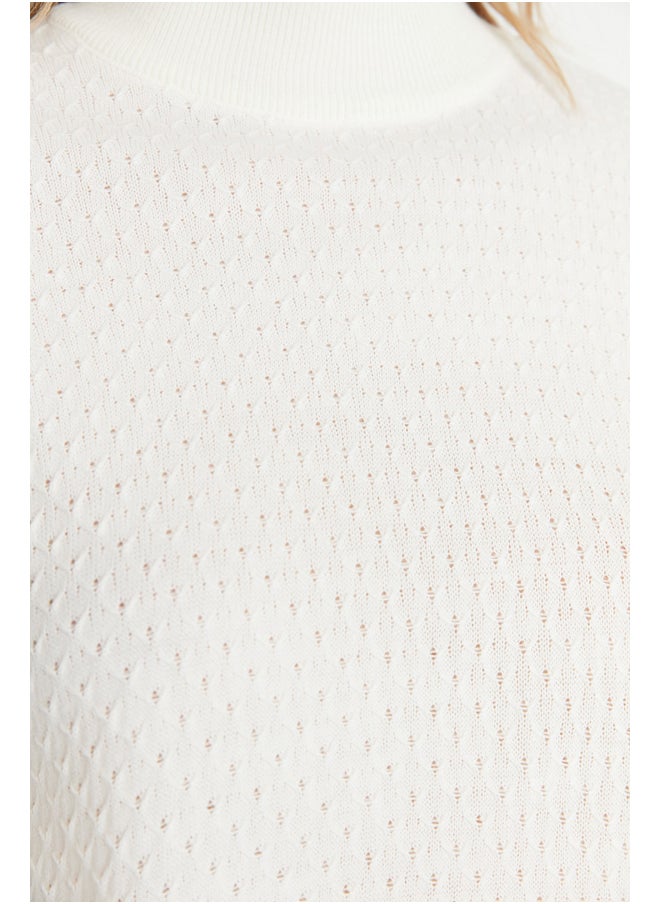 trendyol Regular Fit Sweater  - Image 4