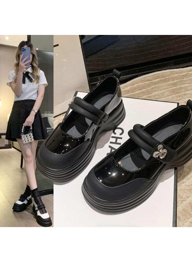 شك أحذية جلدية صغيرة بنعل ناعم للأطفال والطلاب في الربيع أحذية جديدة ذات نعل مسطح على الطراز الكوري سهلة الارتداء على الطراز البريطاني أحذية بدون كعب بطبقة واحدة - Image 2