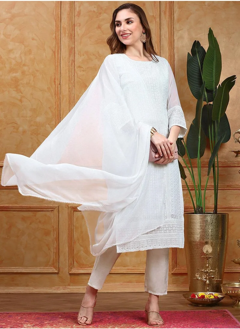 آي شين Regular Fit Three-Quarter Sleeve Printed White Silk Woven Kurta Set For Women Flat Collar Perfect For Wedding And Engagement Pull On Closure