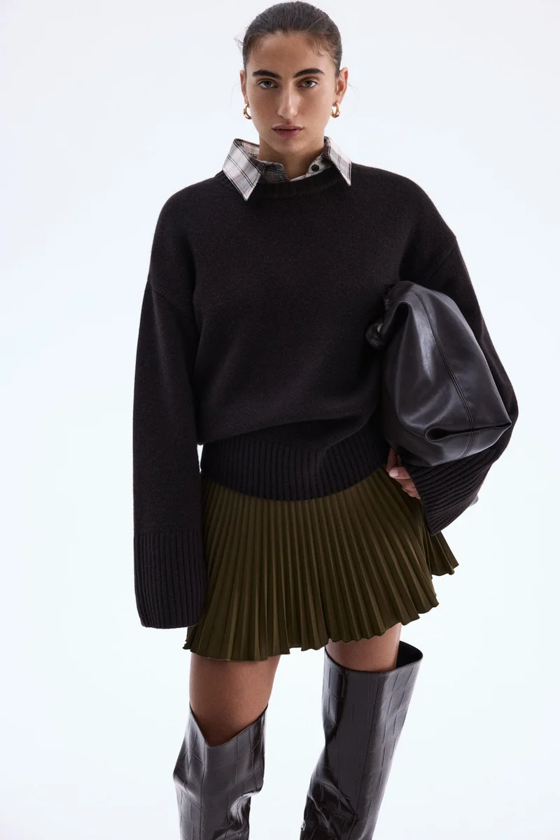 H&M Pleated mini skort
