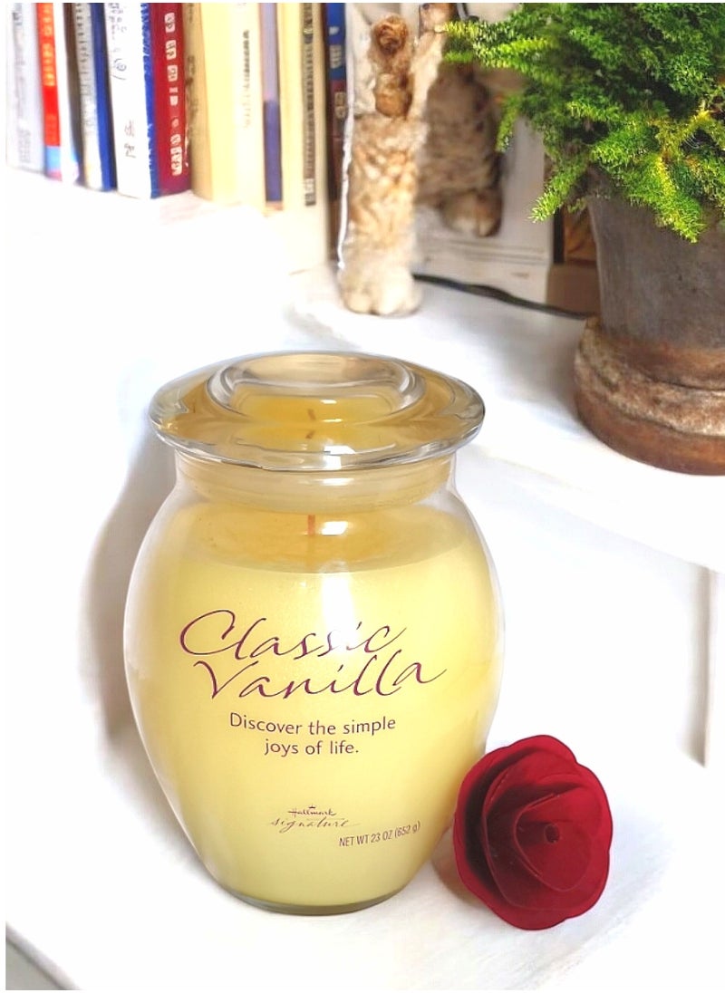 Classic Vanilla Scented Jar Candle With Lid 652 g