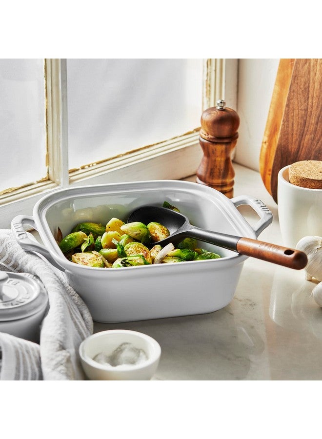 STAUB ملعقة تقديم STAUB، رائعة لسكب الأطباق الجانبية وتقديم الحساء القوي، مصنوعة من سيليكون غير ضار BPA باللون الأسود غير اللامع، مقابض من خشب الأكاسيا، آمنة للاستخدام على الأسطح غير اللاصقة - Image 2