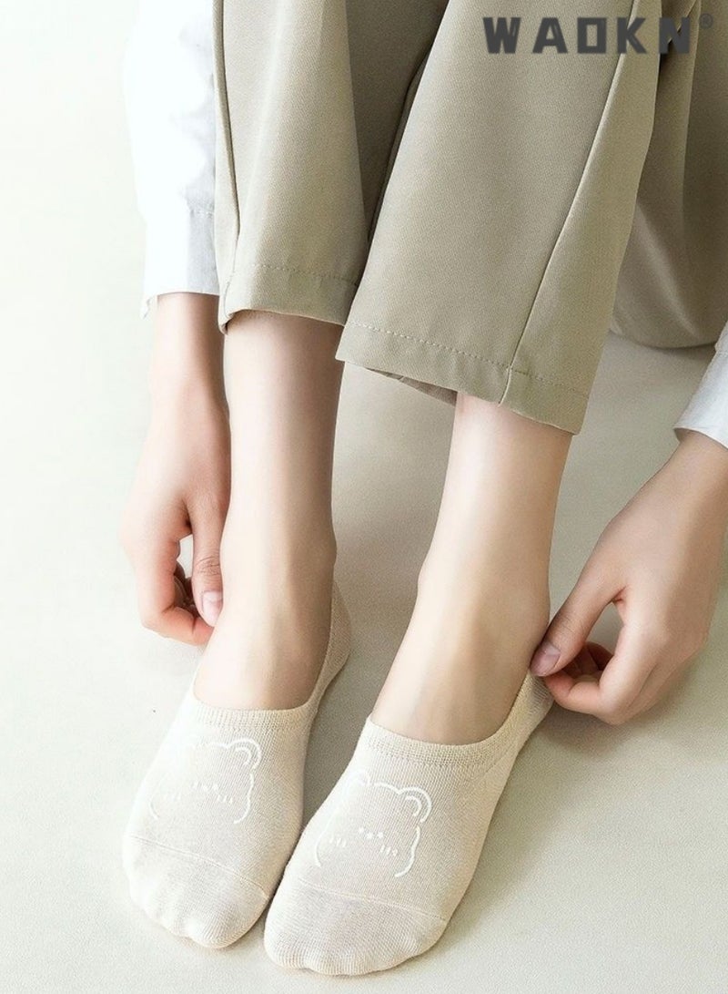 WAOKN 6 Pairs Cotton Boat Socks Women Summer Breathable Short Socks Fashion Cartoon Bear Printed Non-Slip Invisible Socks,Casual Cotton Stretchy Novelty Socks,Perfect for Everyday Wear - Image 3
