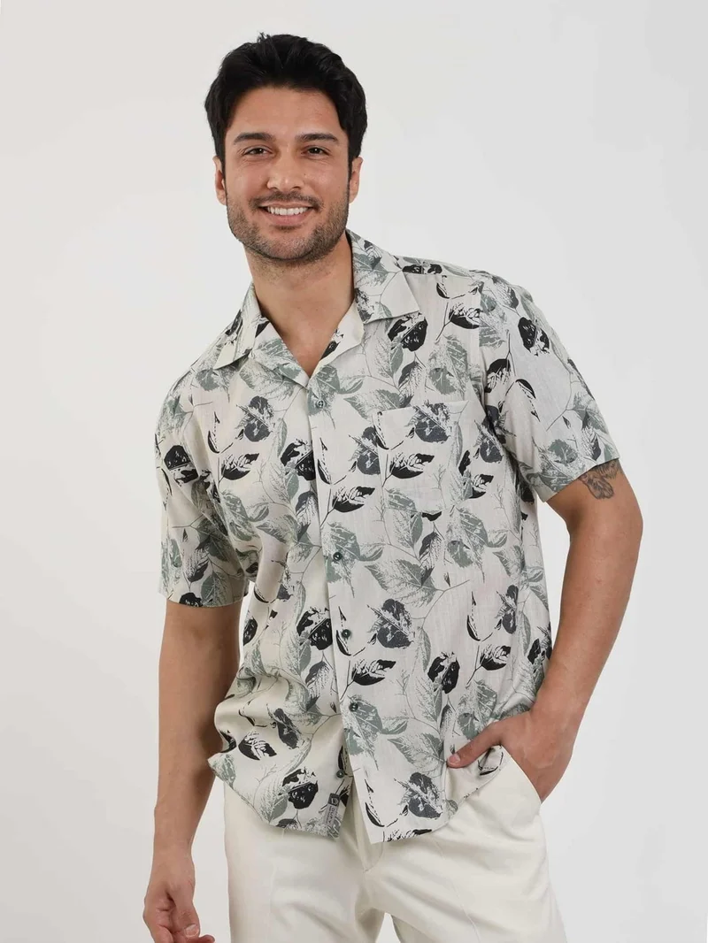 دوفي Green Men's Regular Fit Striped Open Collar Short Sleeve Shirt - 104895