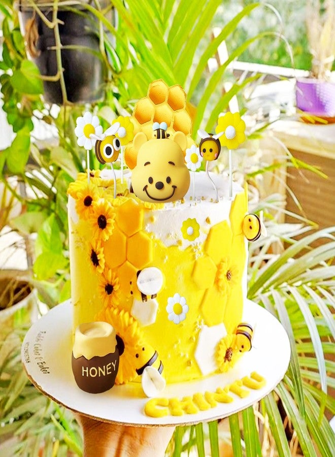 Roaring Good Time زينة كعكة النحل الطنان، زينة قرص العسل، زينة كعكة حفل استقبال الطفل على شكل دب، متعة النحلة، غطاء كعكة واحد، هدايا حفلات النحل الطنان، لوازم غطاء كعكة النحل، زينة كب كيك النحل الطنان - Image 5
