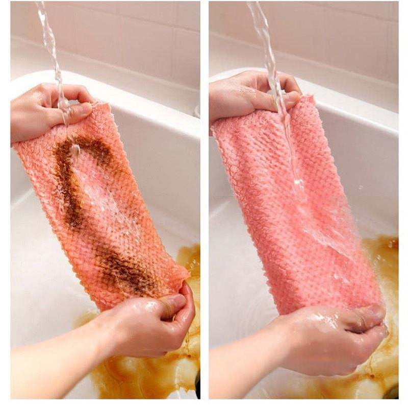 Outlay Home Reusable Microfiber Dishcloth Kitchen Towel Household Cleaning Dish Cloth Non-Stick Oil Washcloth Rags - Pack of 12 - Multicolor - Image 3