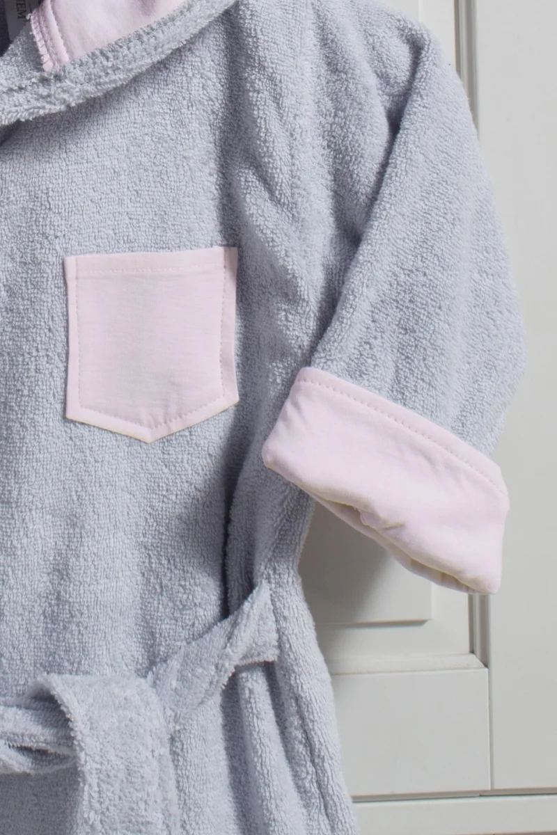 Tanem Home 100% Cotton Elephant Pattern Embroidered Children's Bathrobe for Girls