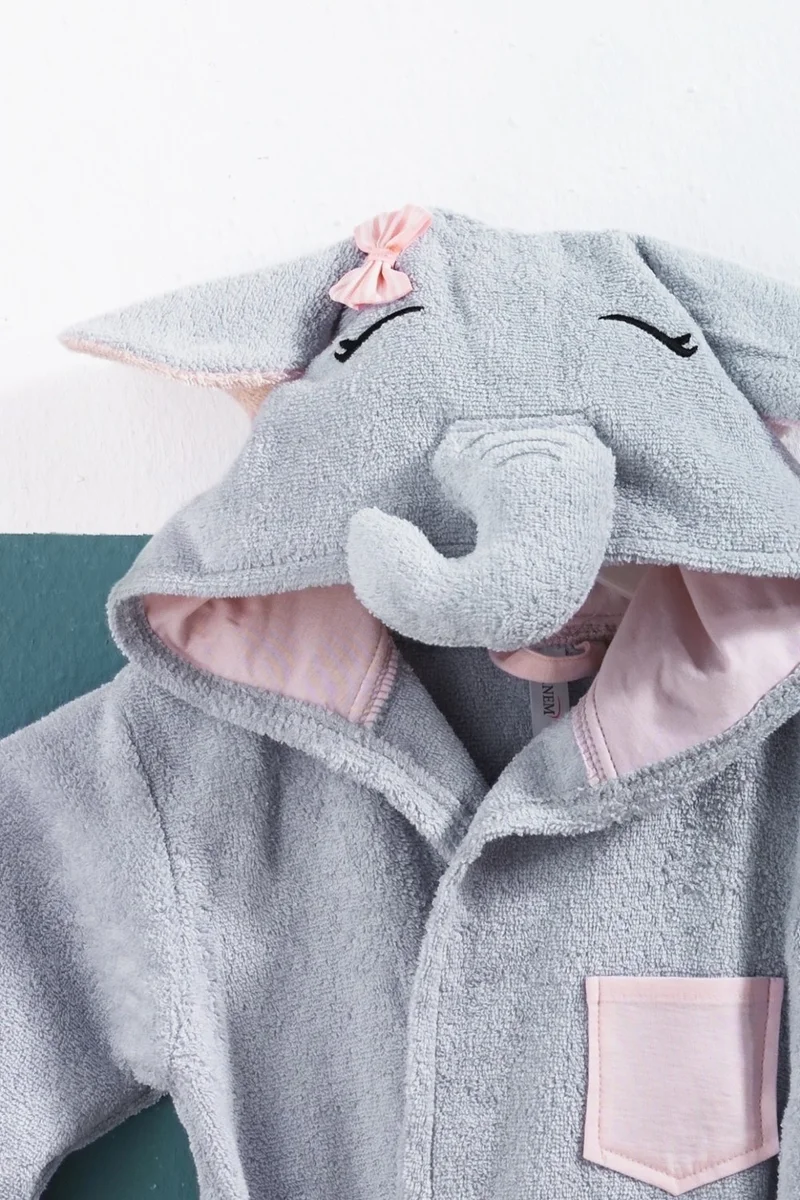 Tanem Home 100% Cotton Elephant Pattern Embroidered Children's Bathrobe for Girls
