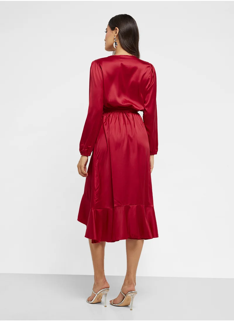 ايلا Self Tie Ruffled Hem Dress