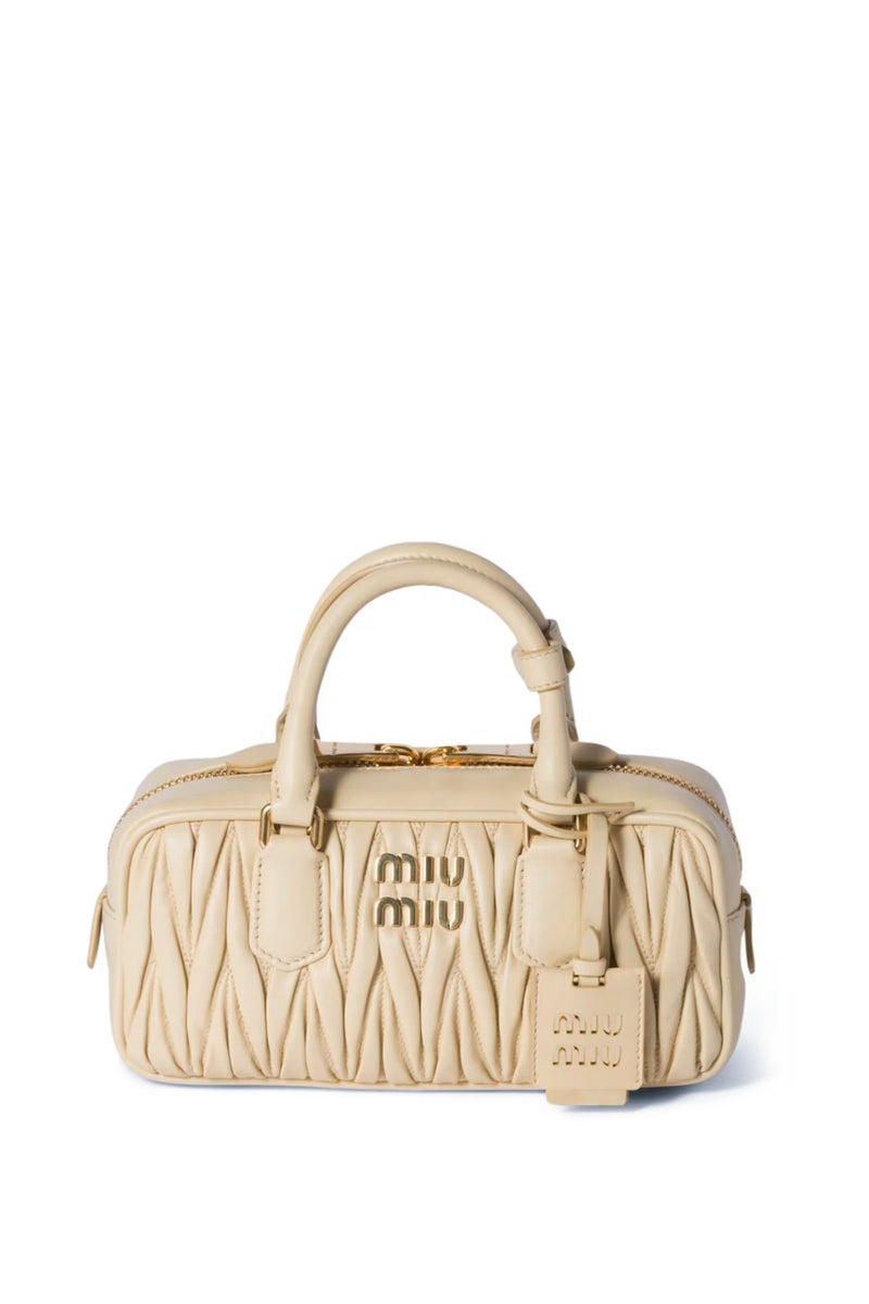 مياو مياو حقيبة MIU Small Arcadie ذات مقبض علوي من جلد نابا ماتيلاسي، قابلة للحمل على الكتف، بإغلاق بسحاب - Image 1