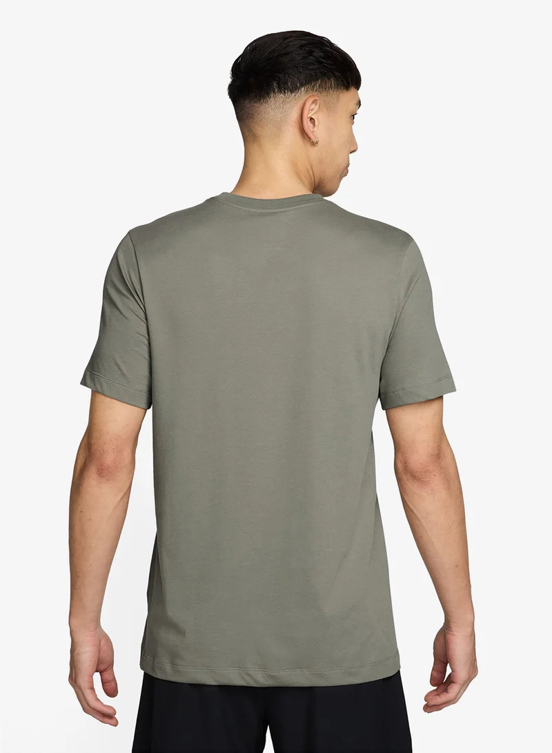 Nike Dri-Fit Standard Fit Pro T-Shirt