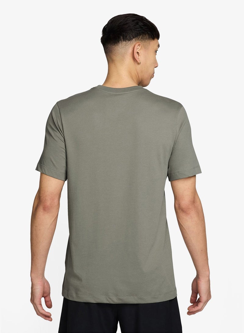 Nike Dri-Fit Standard Fit Pro T-Shirt - Image 2