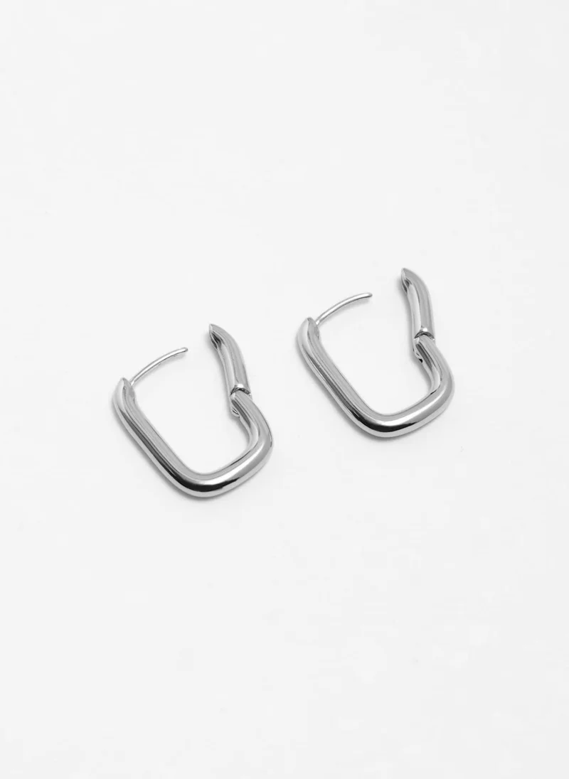 Lichi  Smooth metal oval earrings for Women | Best Price UAE