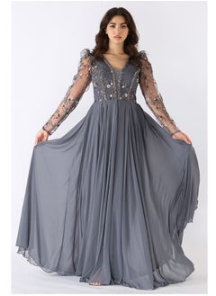Long evening dress of chiffon material, embroidered with a belted computer from the bottom, with a cloche cut