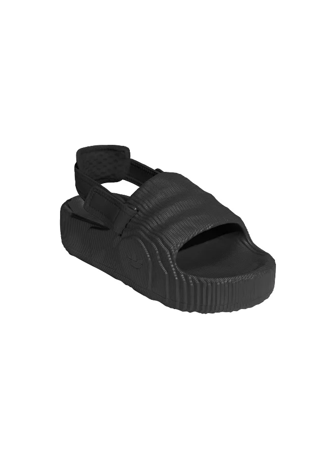adidas أديليت 22 XLG W أسود للنساء