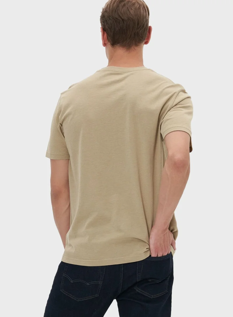امريكان ايجل Graphic Crew Neck T-Shirt