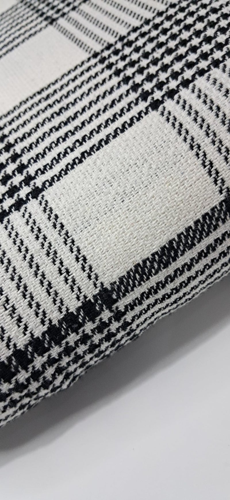 MAMRAJ The Handloom Story 100% Desi Thick & Heavy Khadi Cotton Soft Beautiful Khes/Comforter/Chadar/Single AC Blanket, Set of 1 Pc, Size- 255cm X 140cm (Skin Friendly, (White Black Check) - Image 4
