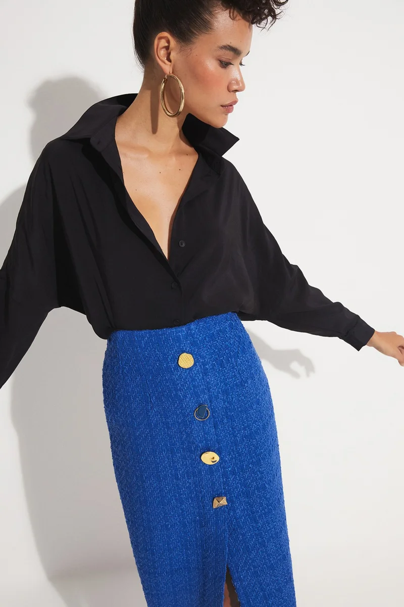 JUNE Women's Straight Cut Slit Detailed Front Buttoned Midi Length Woven Skirt