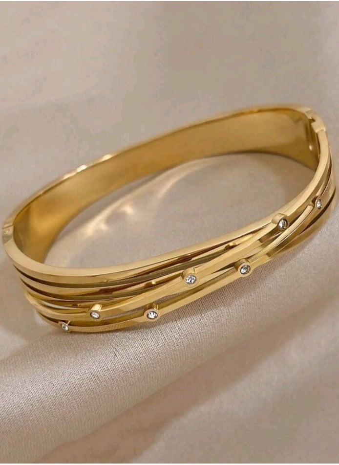 Jewelry For Life - High Quality Stainless Steel Trendy Bracelet For Women - Image 1