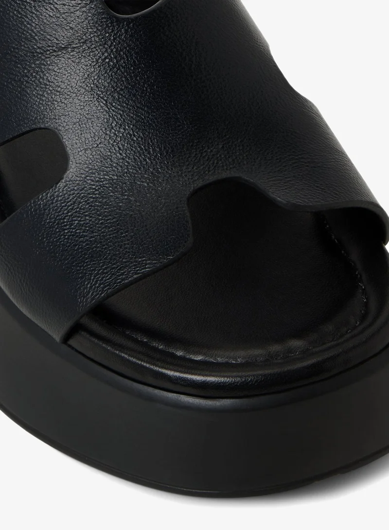 كول ات سبرنج شباشب منصة بكعب متوسط من أبيلاين