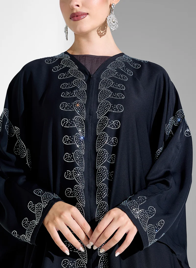Khizana Embellished Abaya With Sheila