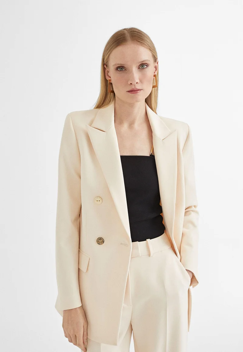 Lola Casademunt Monochrome crossed blazer