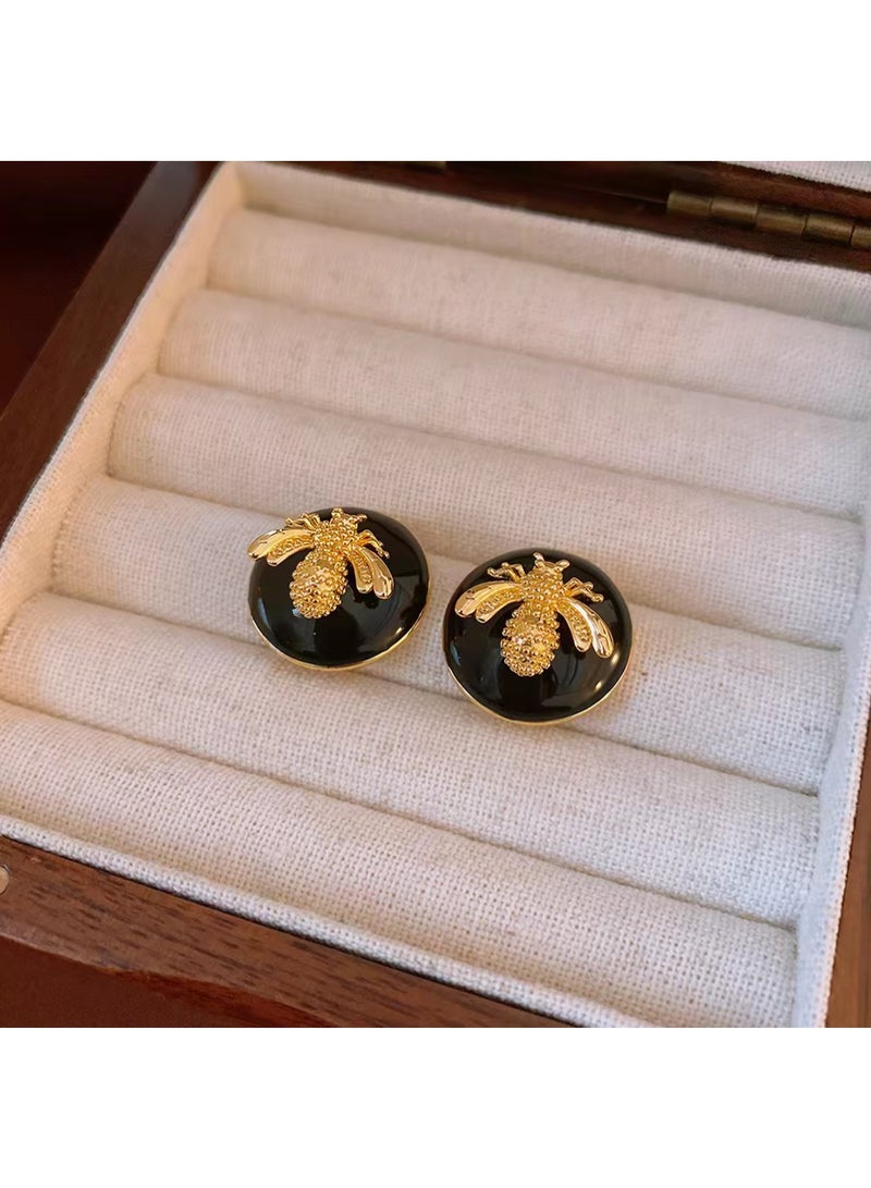 Black Gold Bee Enamel Round Stud Earrings - Image 3