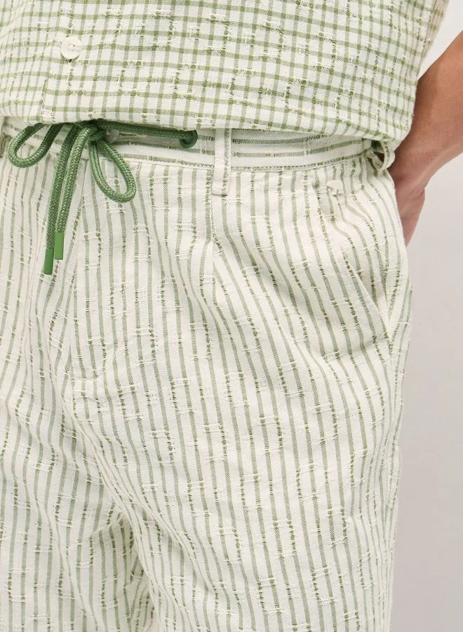 The Bear House  Men's Beige Stripes Tapered Fit Elasticated Waist Casual Trouser Versatile Office and Travel Pants Comfortable Fit for Everyday Use Easy to Style Bottomwear for Work Weekend and Outings for Men | Best Price UAE