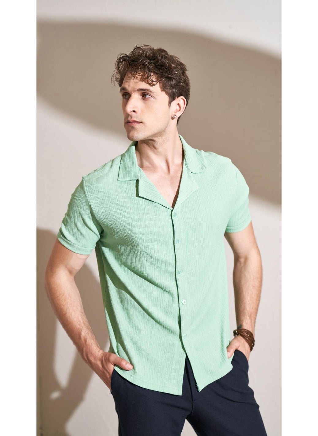 Men's Çağla Short Sleeve Open Collar Crinkle Oversize Shirt - pzsku/ZDF9854C0EA6E8B84EBC1Z/45/_/1739796217/15150977-b60e-4b0b-b24e-72b261e4bf5d