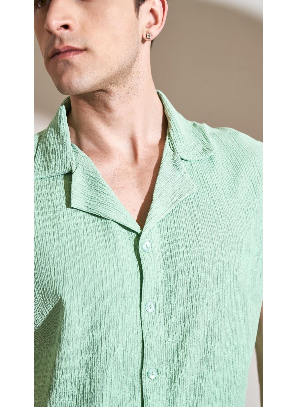 Men's Çağla Short Sleeve Open Collar Crinkle Oversize Shirt - pzsku/ZDF9854C0EA6E8B84EBC1Z/45/_/1739796219/e9422ca1-c7bb-4dc5-8acb-1dc9cd2e7e11