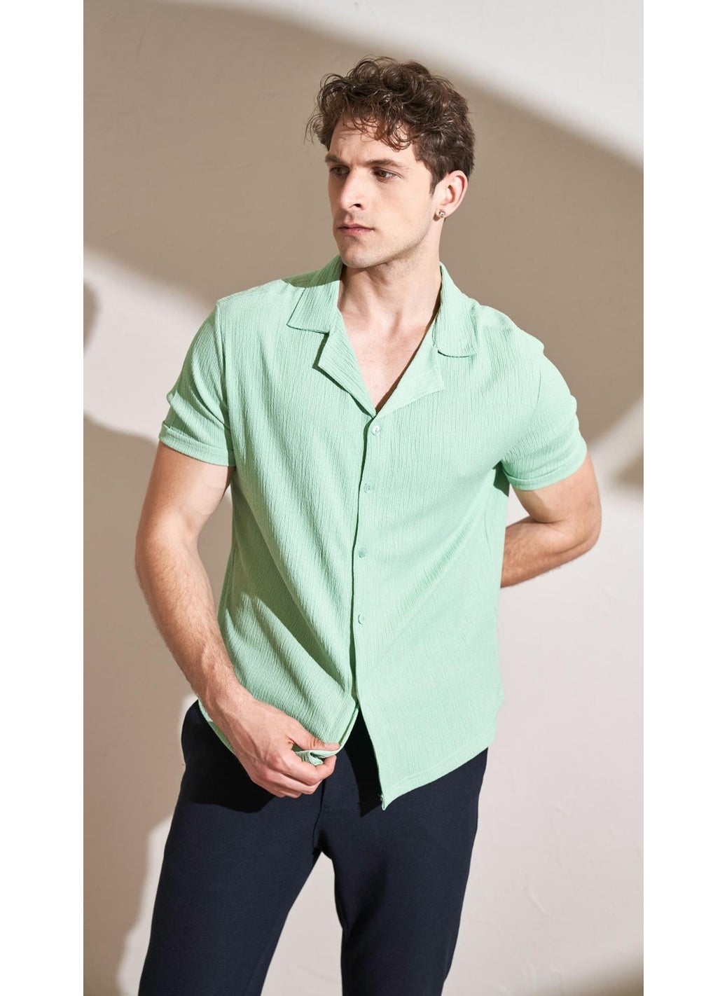 Men's Çağla Short Sleeve Open Collar Crinkle Oversize Shirt - pzsku/ZDF9854C0EA6E8B84EBC1Z/45/_/1739796220/fff30da9-27a0-479f-8792-6b32709e87bd